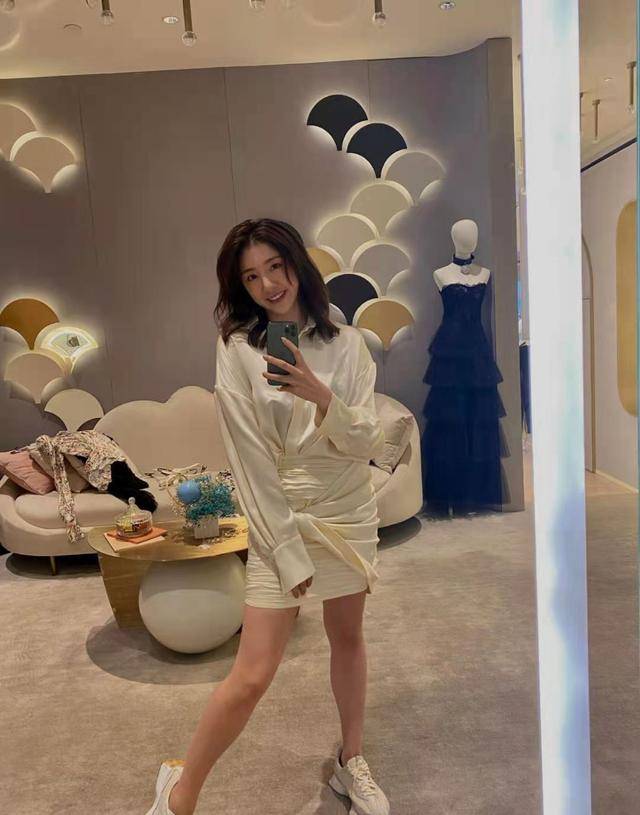 邹凯_周捷_网友