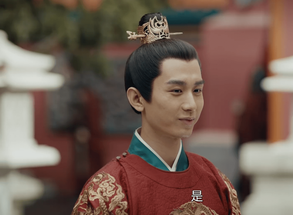 《山河月明》:朱棣参军遇到的4个人,2个"敌人",2个帮手_李景隆_朱能