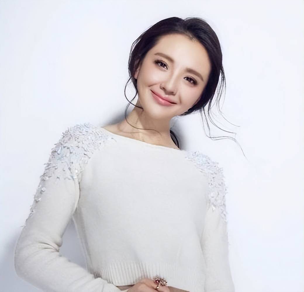 孙茜肖像代言费用,孙茜肖像照片价格-新城新闻