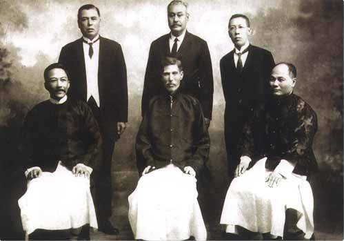 为什么何仕文是施娣的初恋情人而不是她的丈夫?