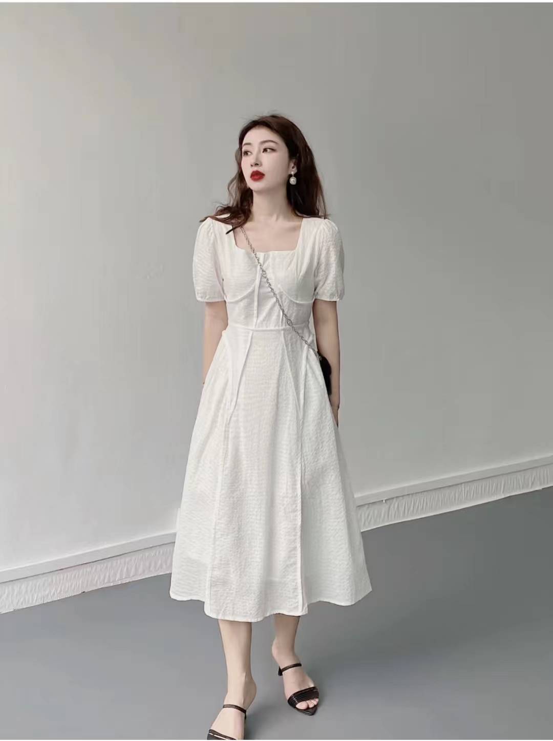 原创今年最流行的裙子颜色及款式