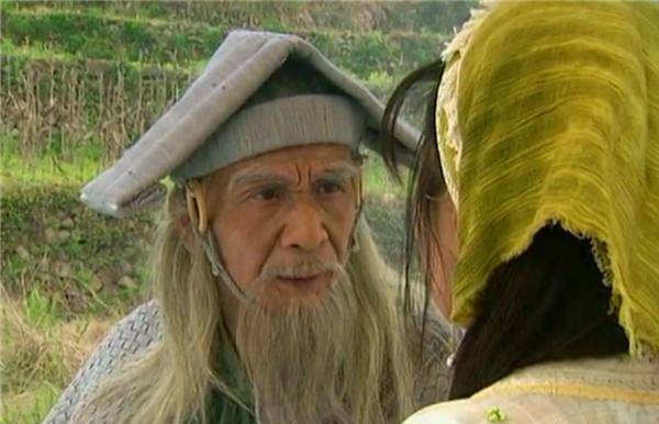 原创天机老人的天机棒到底是什么兵器看上官金虹击杀他后手上拿的啥