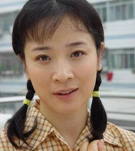 她是国家一级演员,婚内多次给丈夫"戴绿帽",却始终没离婚_陈小艺_刘惠