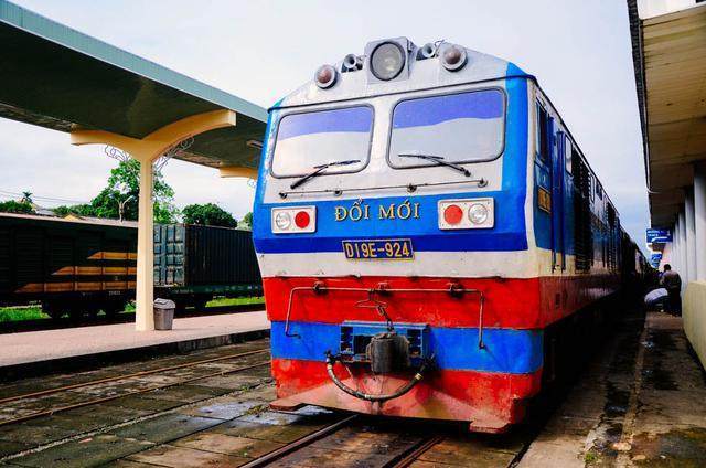 越南“最美”铁路：“一生必去”的火车线，以后怎么样也得出趟国看看！