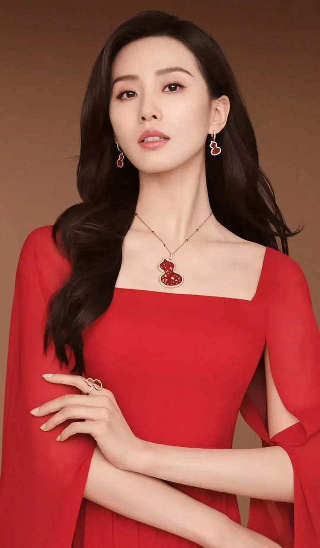 美女明星刘诗诗高清写真美图姿色天然芳华绝代