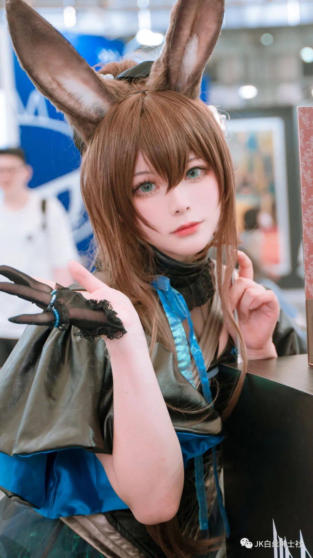 cos:明日方舟白菜阿米娅cos正片@百合欧皇子