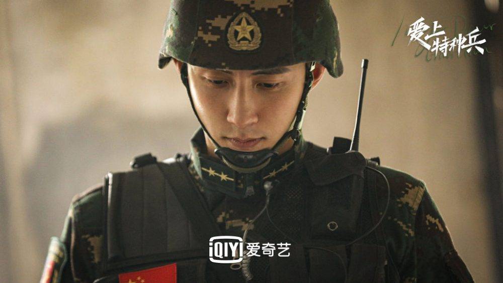 盘点10位电视剧「军服系男神」:黄景瑜硬朗帅气,杨洋简直man爆_军警