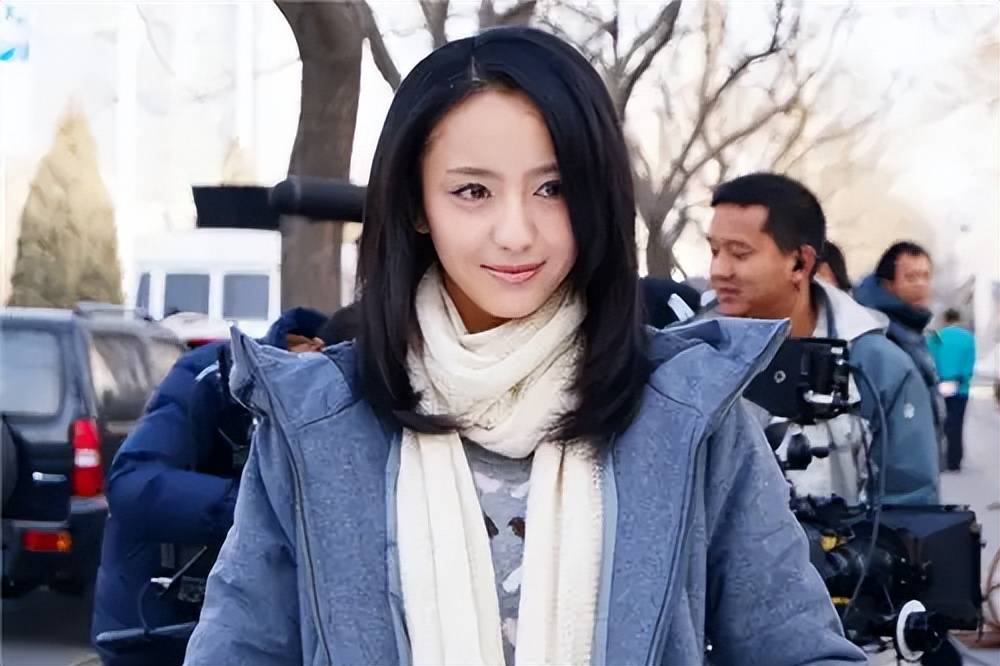 原创佟丽娅之父佟吉生挽救过女儿的婚姻现在他的心最痛