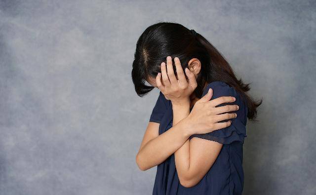 抑郁症处于早期时,人体会有5个表现,别啥事都藏在心里_患者_情绪_睡眠