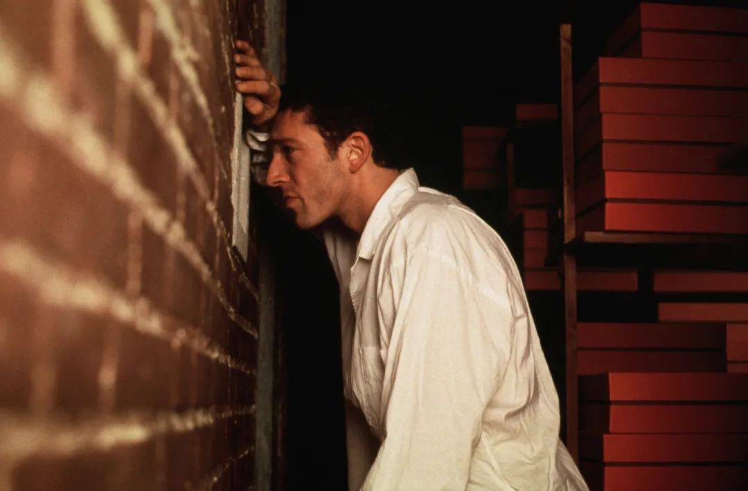 非常公寓命运拨动的琴弦