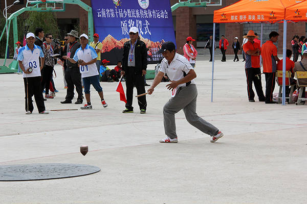 聚焦第十二届全省民族运动会丨少数民族传统体育运动项目之陀螺