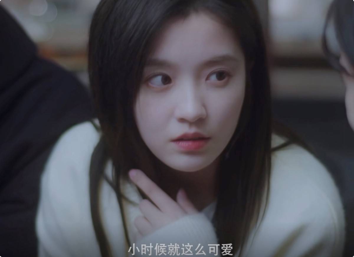 开播1天,飙升榜第一,豆瓣好评不断,张楚寒终于抽到了王炸剧_观众_剧情