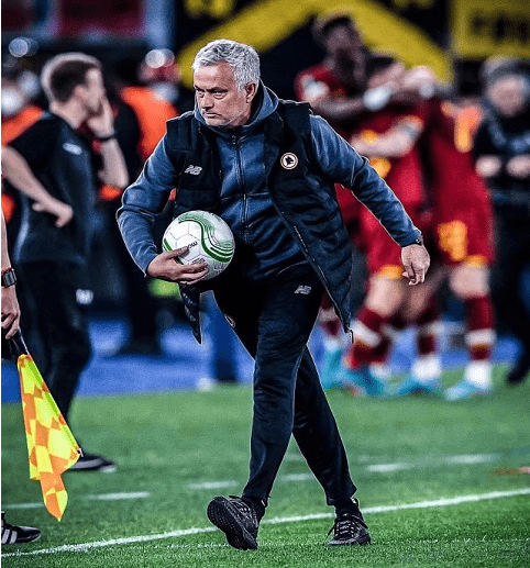 c罗展望新赛季|新赛季，C罗终于打破了进球荒，有望锁定曼联未来的主力。 值得期待