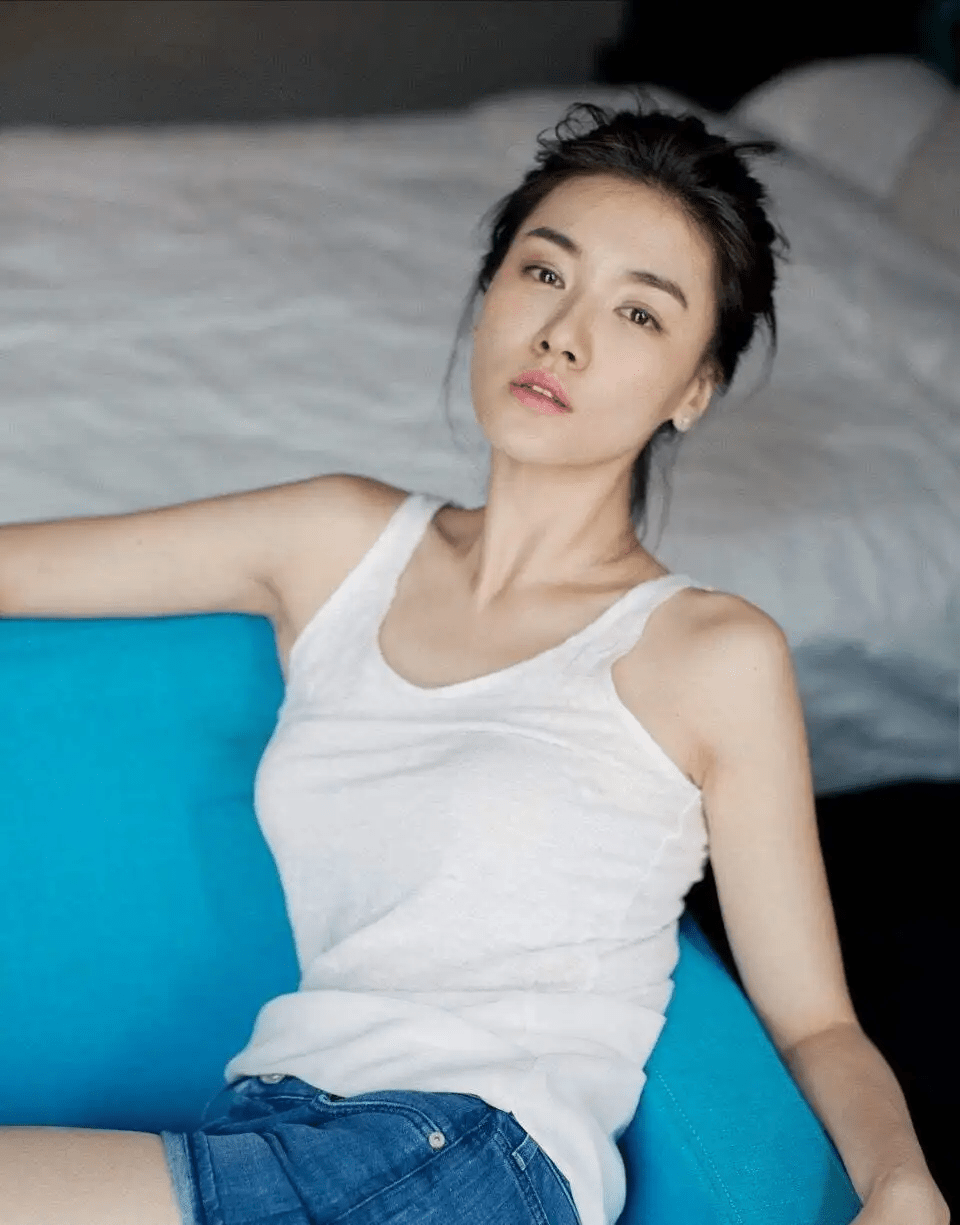 原创离婚9年侯勇和潘雨辰的差距一目了然原来一切早有预兆