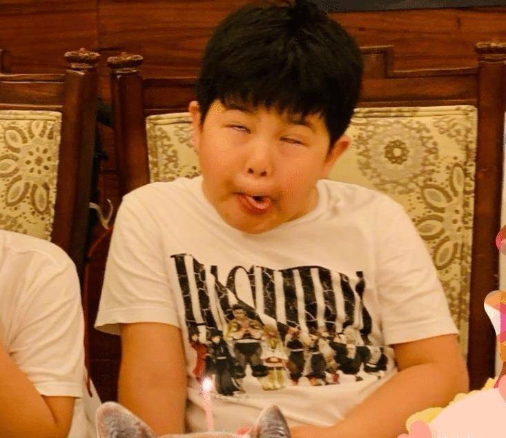 原创安吉近照发胖明显东北宋仲基帅气不再粉丝吐槽逐渐沙化