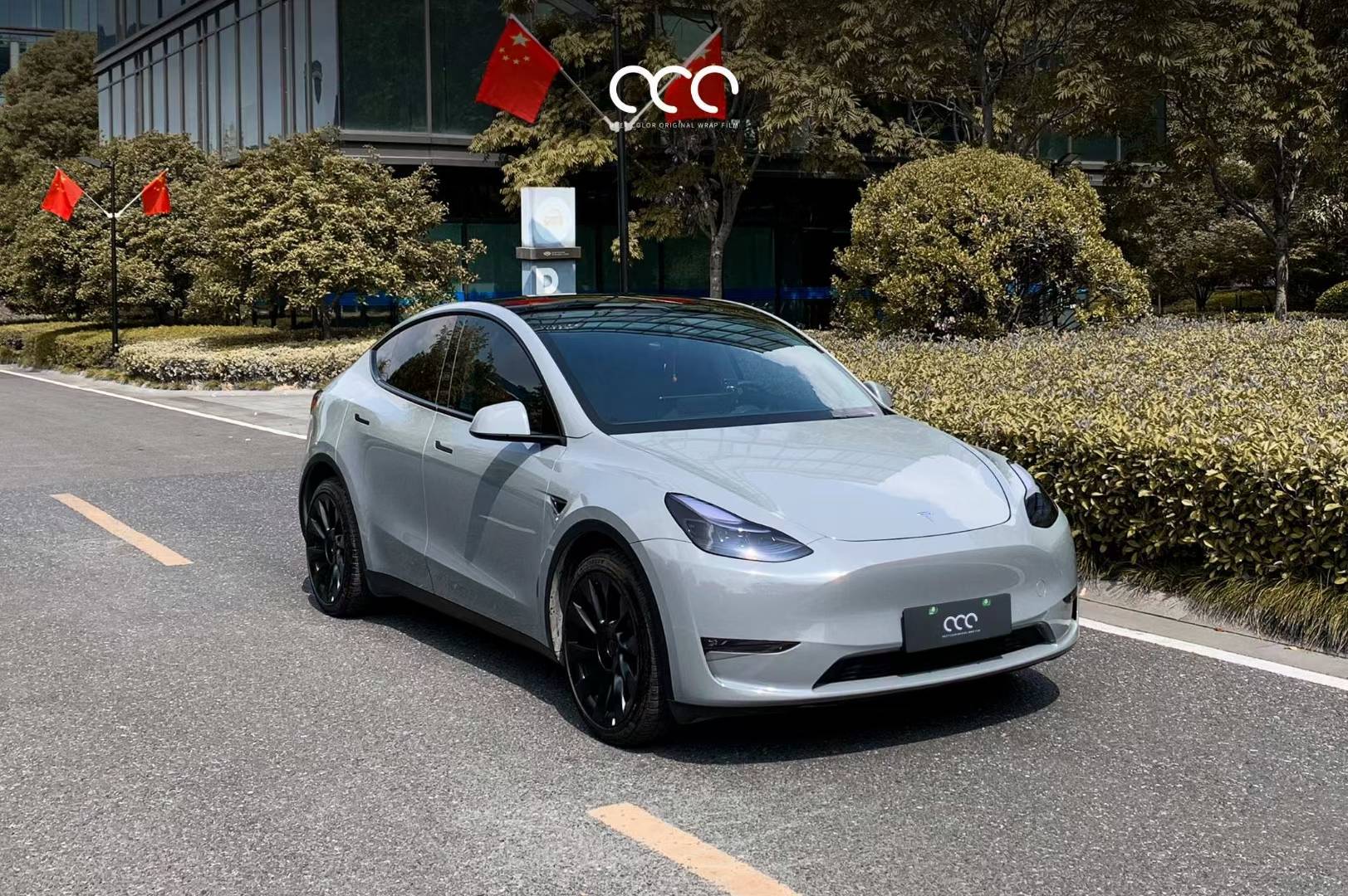 特斯拉modely漫彩改色膜超亮pet纳多灰