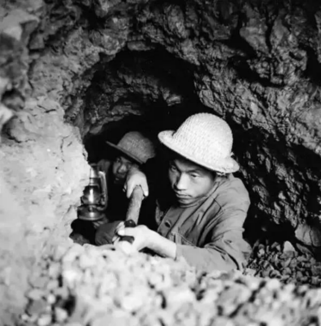 美丽中国-1566：新疆独库公路