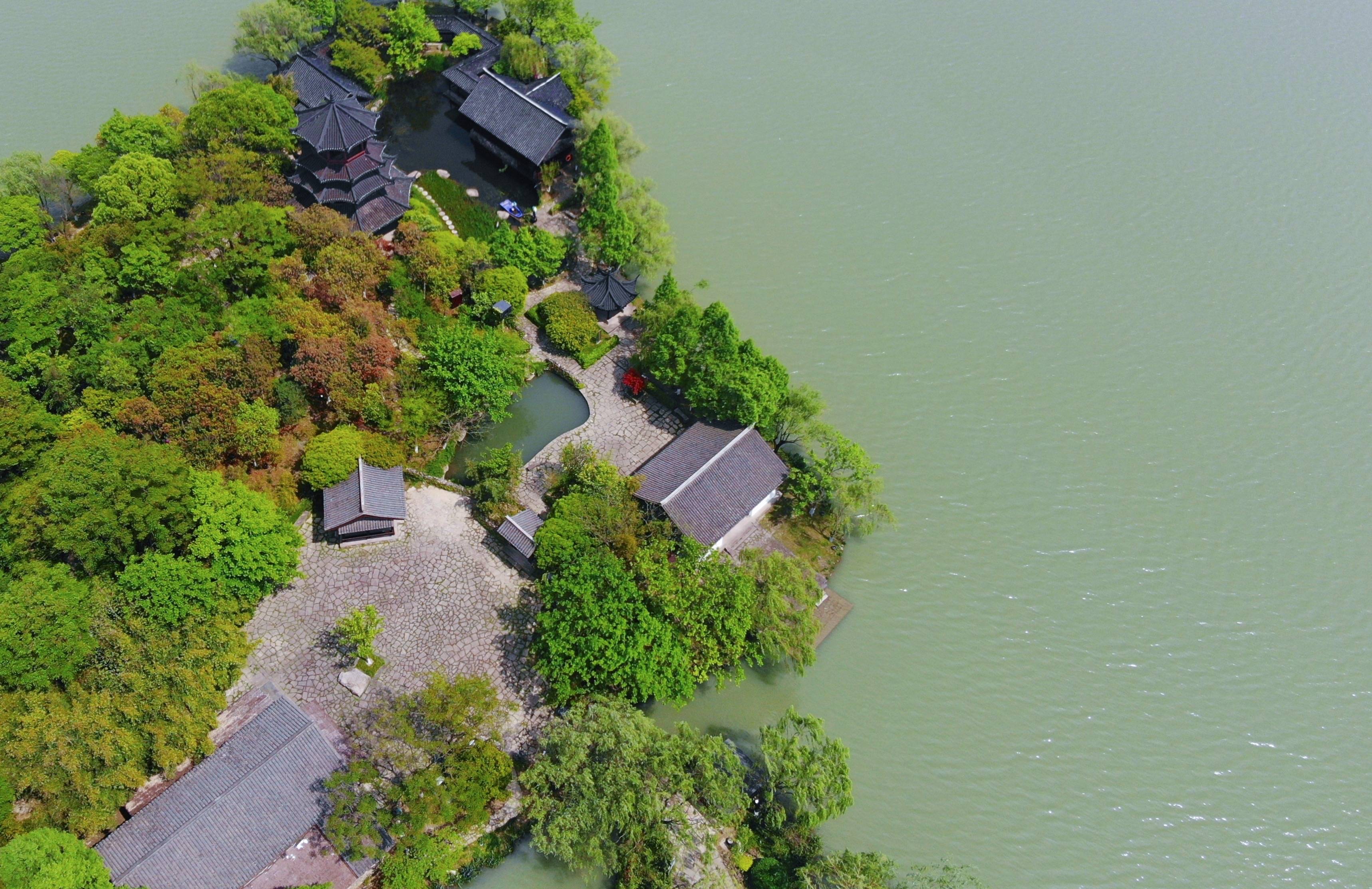 浙江蝴蝶岛位于全国唯一的山海湖景区影后都来拍电影