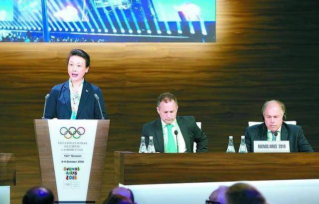 曾因质疑团队经济问题离队,现任奥委会副主任_李玲蔚_羽毛球_李永波