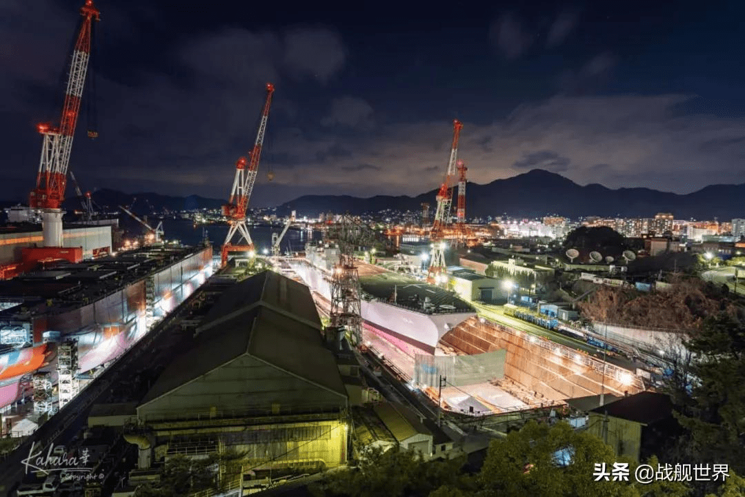 用炸弹砸断敌人的脊梁哈尔西的吴港大空袭