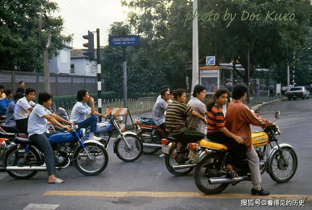 彩色老照片1984年的泰国曼谷充满活力的城市