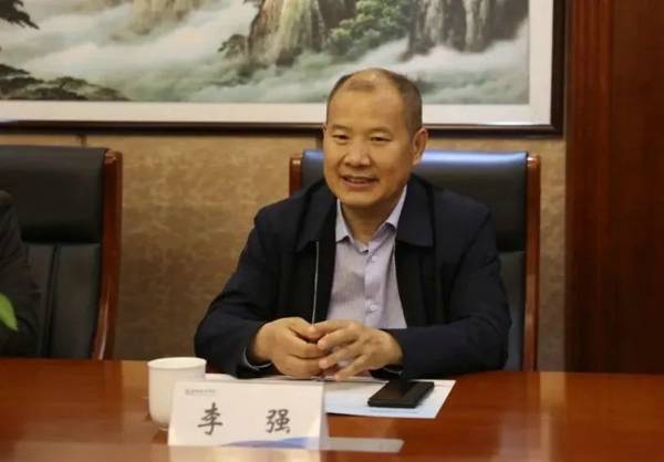 南阳职业学院校长郭建生带头开展"访企拓岗促就业"专题座谈_发展_工作