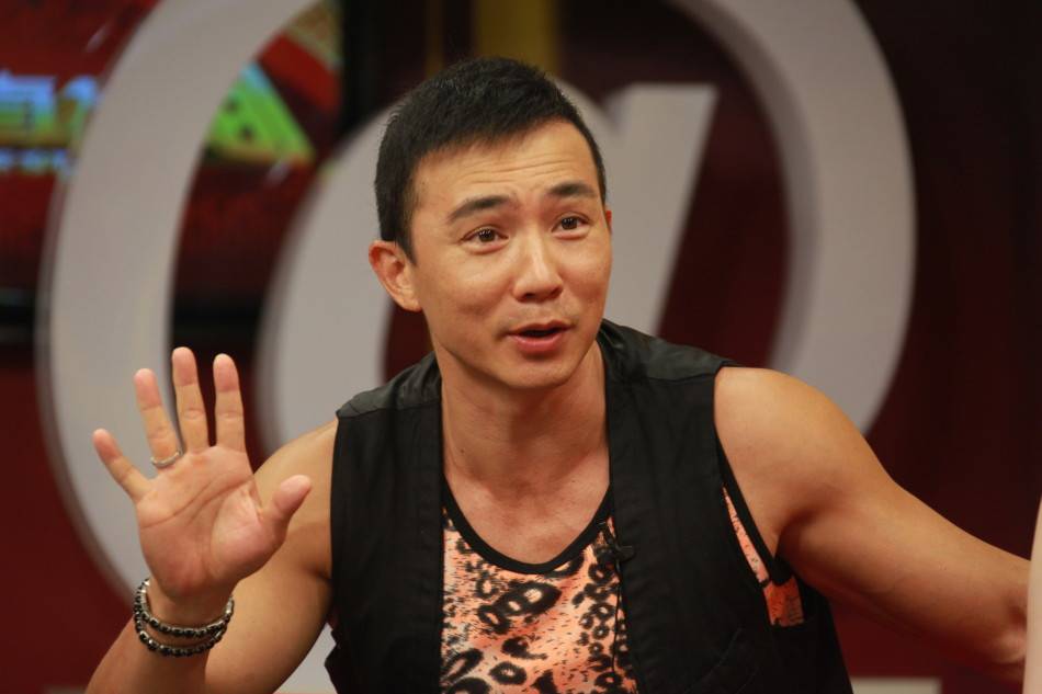 出道30年演戏和唱歌都不火的刘畊宏一夜之间靠这个涨粉千万