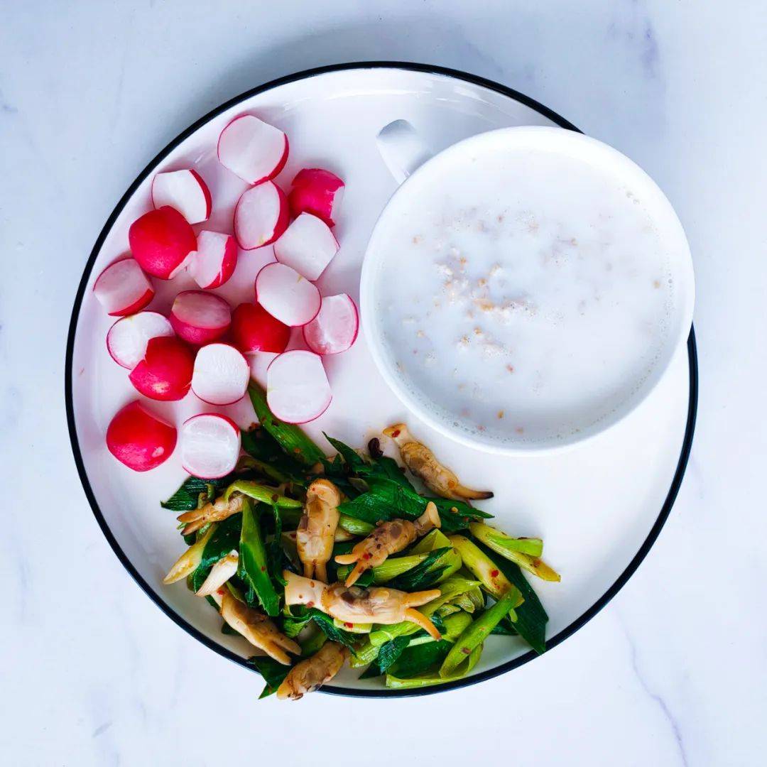 原创
健康减肥晚餐怎么吃?一周快手带量食谱示范
一、口味清淡二、能量适宜三、主食粗细搭配,蔬菜和蛋白充足