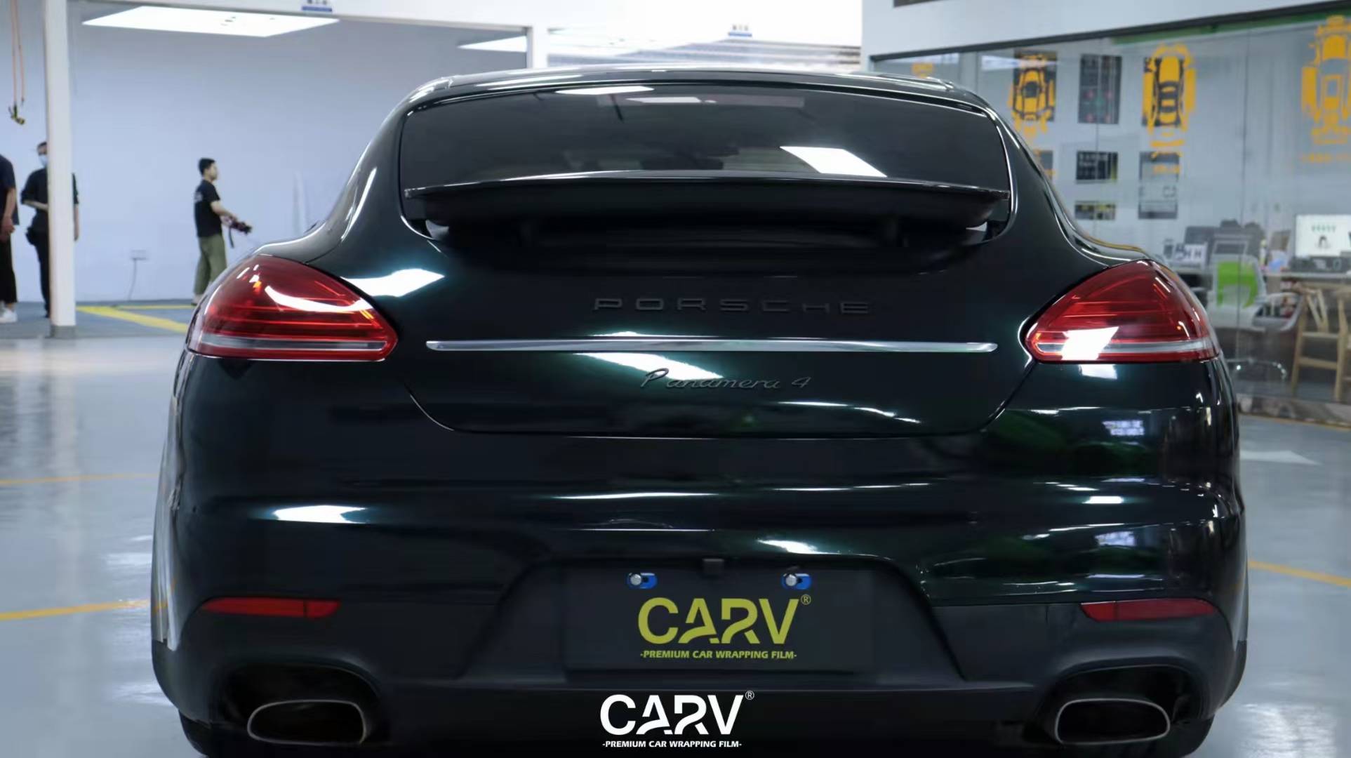 保时捷帕拉梅拉卡孚改色膜超亮金属祖母石绿