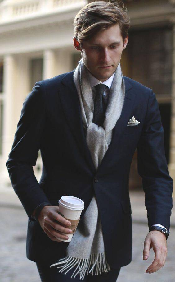 原创普通蓝色西装能搭出如此品位你就是美女都想解开领带的男人