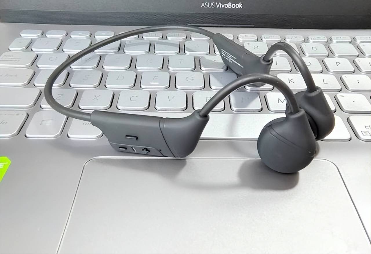 无线耳骨耳机哪个品牌好耳骨传导耳机排行