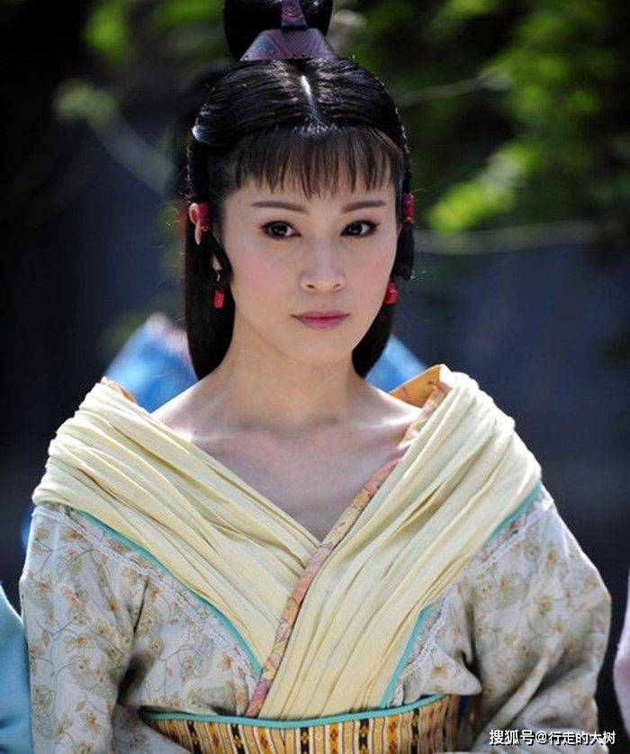 最先得到机会的两个女子遭遇却最惨