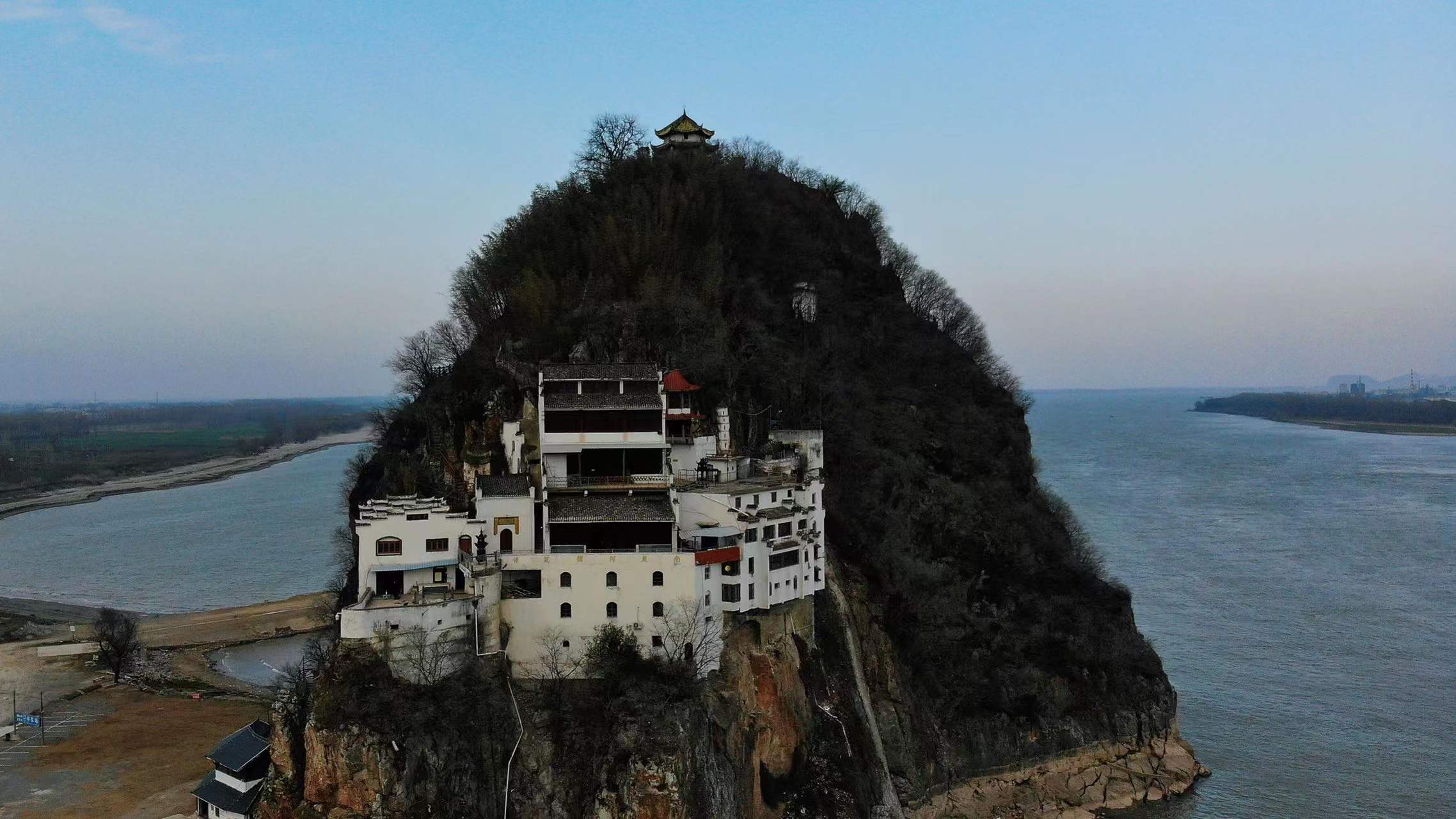 如今的小孤山虽然不复明清时期的繁华,但是已经逐渐成了宿松县乃至