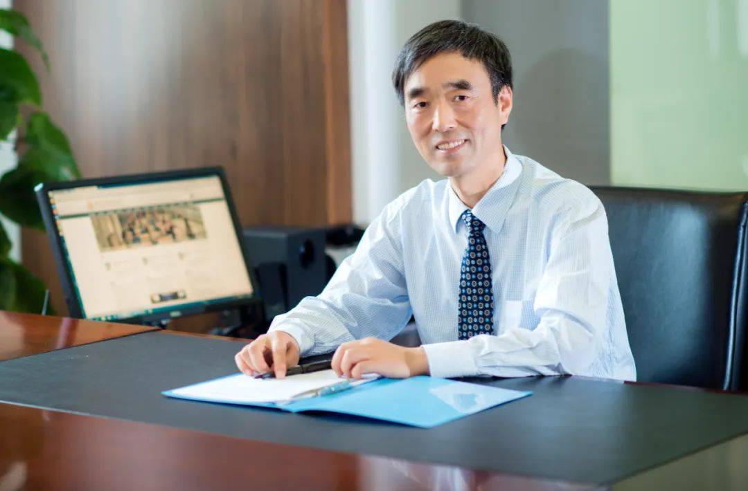 委员说苏三庆精准引导高校毕业生智慧就业