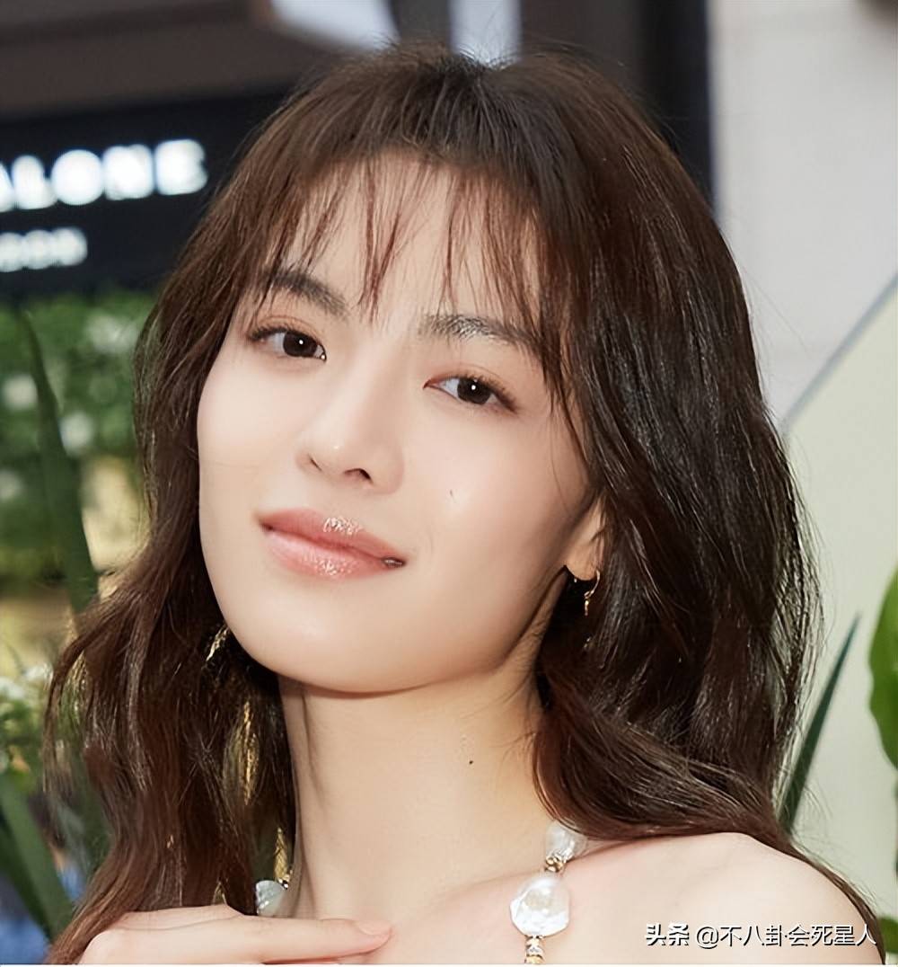 贴头皮是检验女明星的唯一法宝敢梳这个发型都是真美人