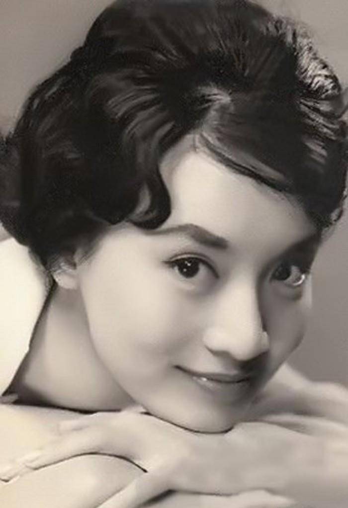 尤敏:独一无二的玉女偶像明星,她的9张美照,惊艳了一个世纪_影坛_气质