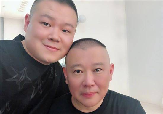 但是岳云鹏却一直初心不改,而且很懂得感恩,连师父郭德纲都对他赞不绝