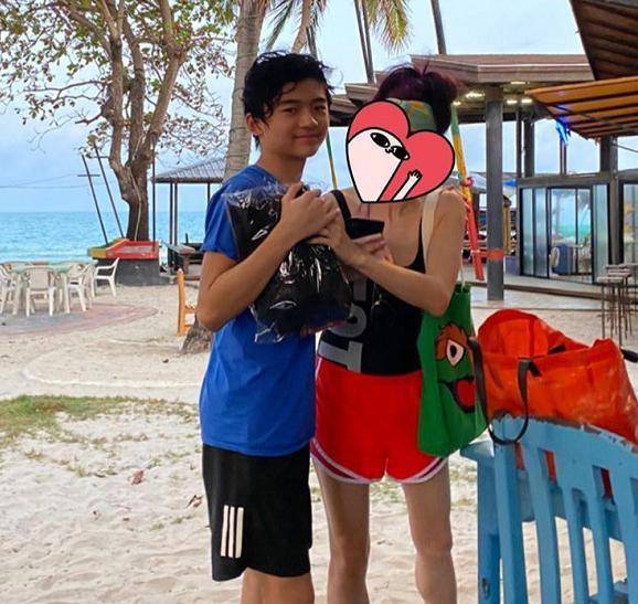 张柏芝晒与lucas手牵手,背影看他比谢霆锋man多了_妈妈_网友_时间