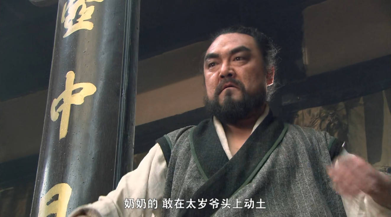 原创蒋门神脑袋被打坏了吗明知道武松是打虎英雄他还敢派人搞偷袭