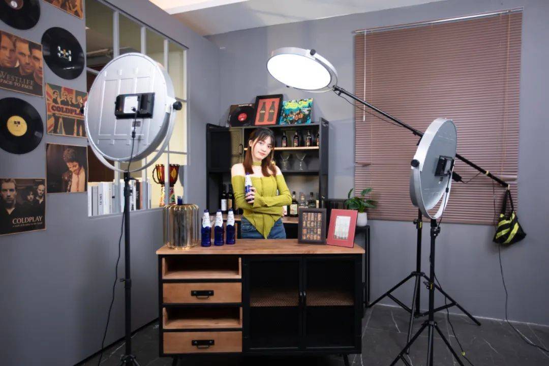 布好直播灯光有什么难的主播们快来取经