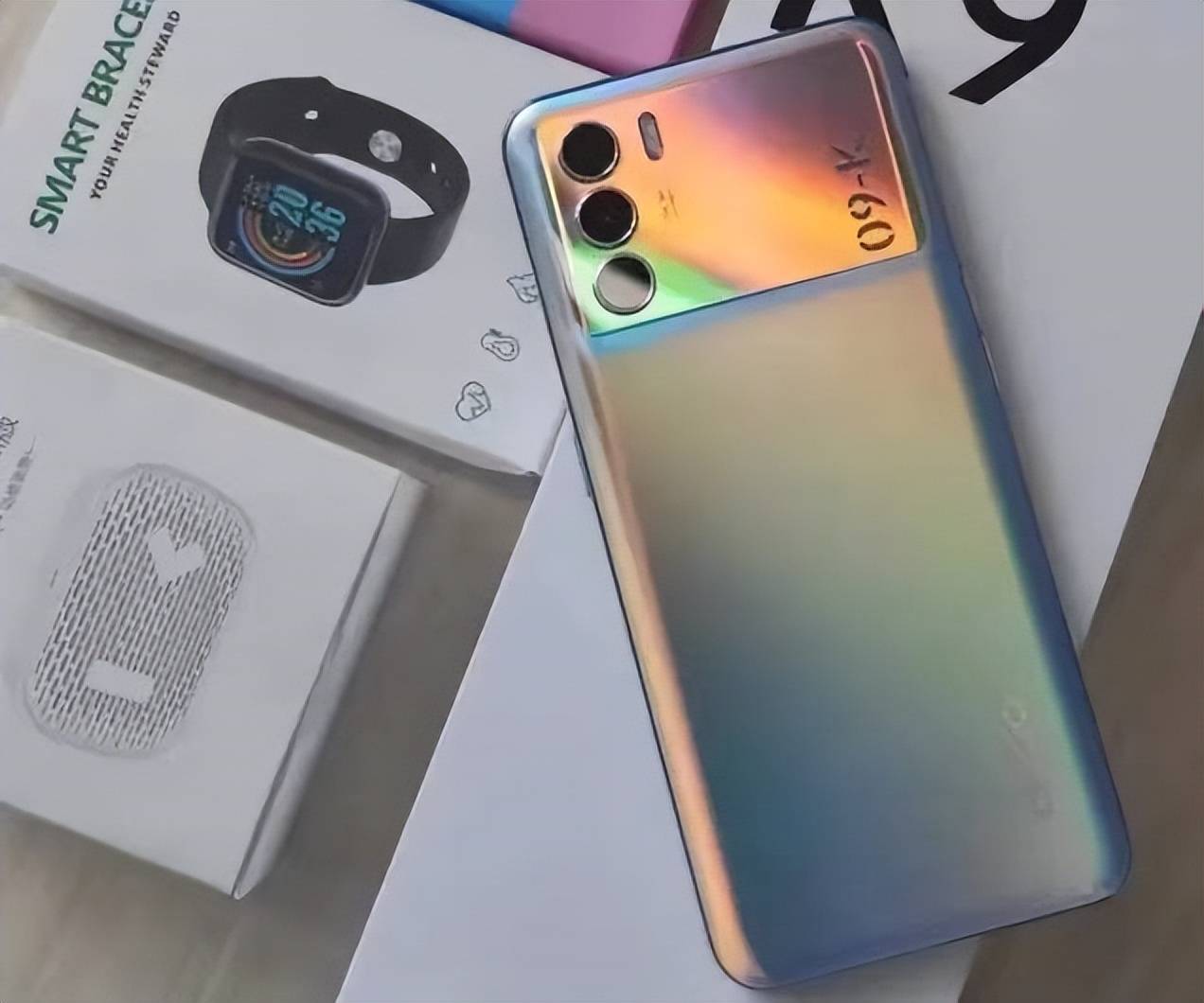 oppo5g手机天玑1200120hz屏60w闪充跌至1599元