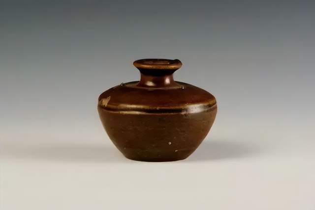 千古流韵酱釉瓷