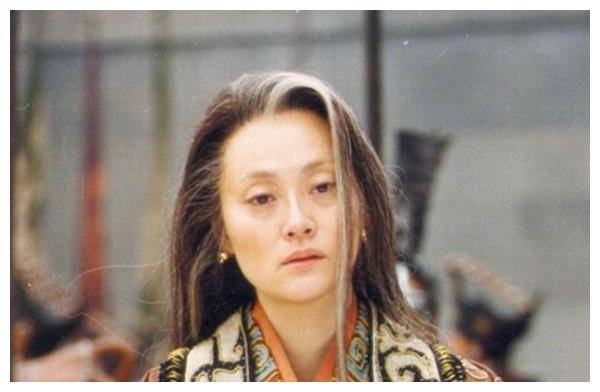 原创秦始皇亲爹是吕不韦吗？赵姬临死前说了5个字，气的嬴政直跺脚
