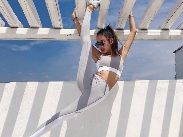 体操女神一字马逆天,曾做舒淇替身,直言喜欢老外,近照身材傲人_鲍语嫣