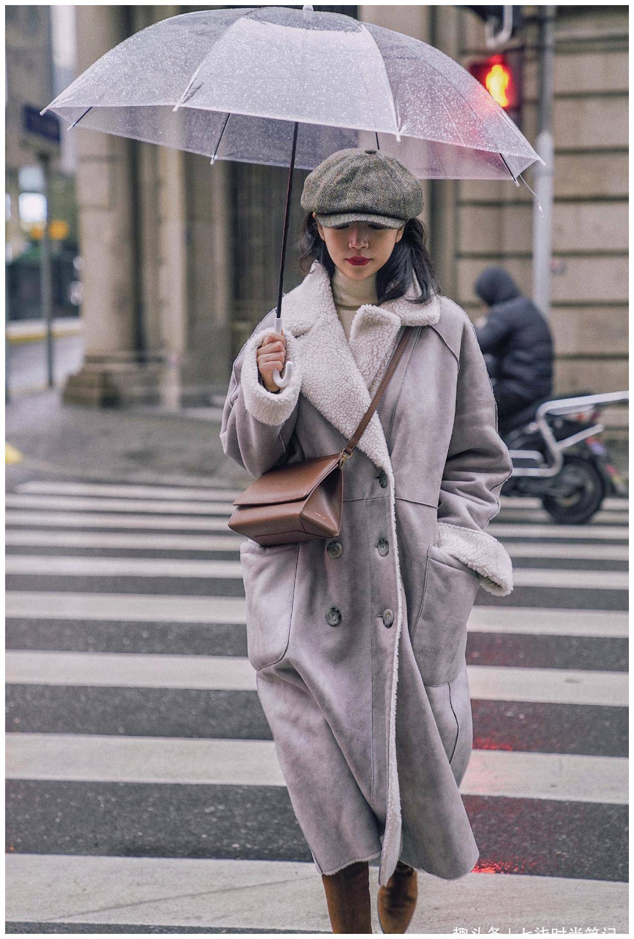 颜值和衣品双双在线,三木的这些冬季抗寒穿搭,实用又时髦!