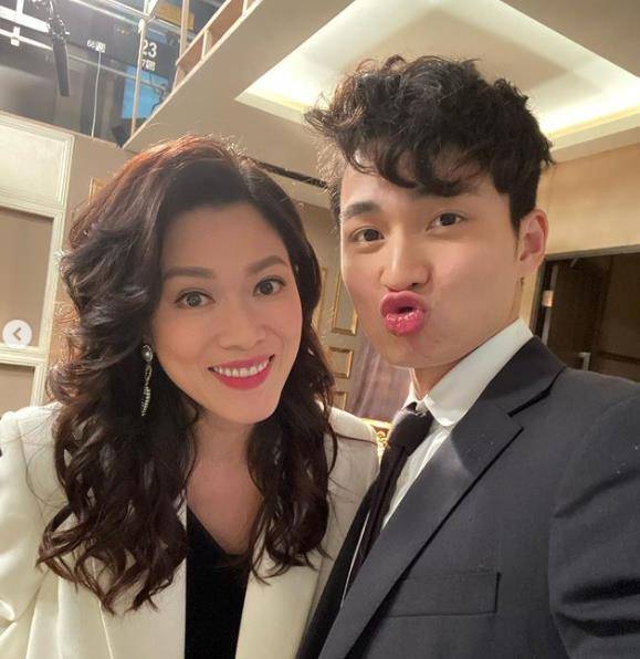 26岁周嘉洛离开《爱回家》,新剧升级为男主角,未来