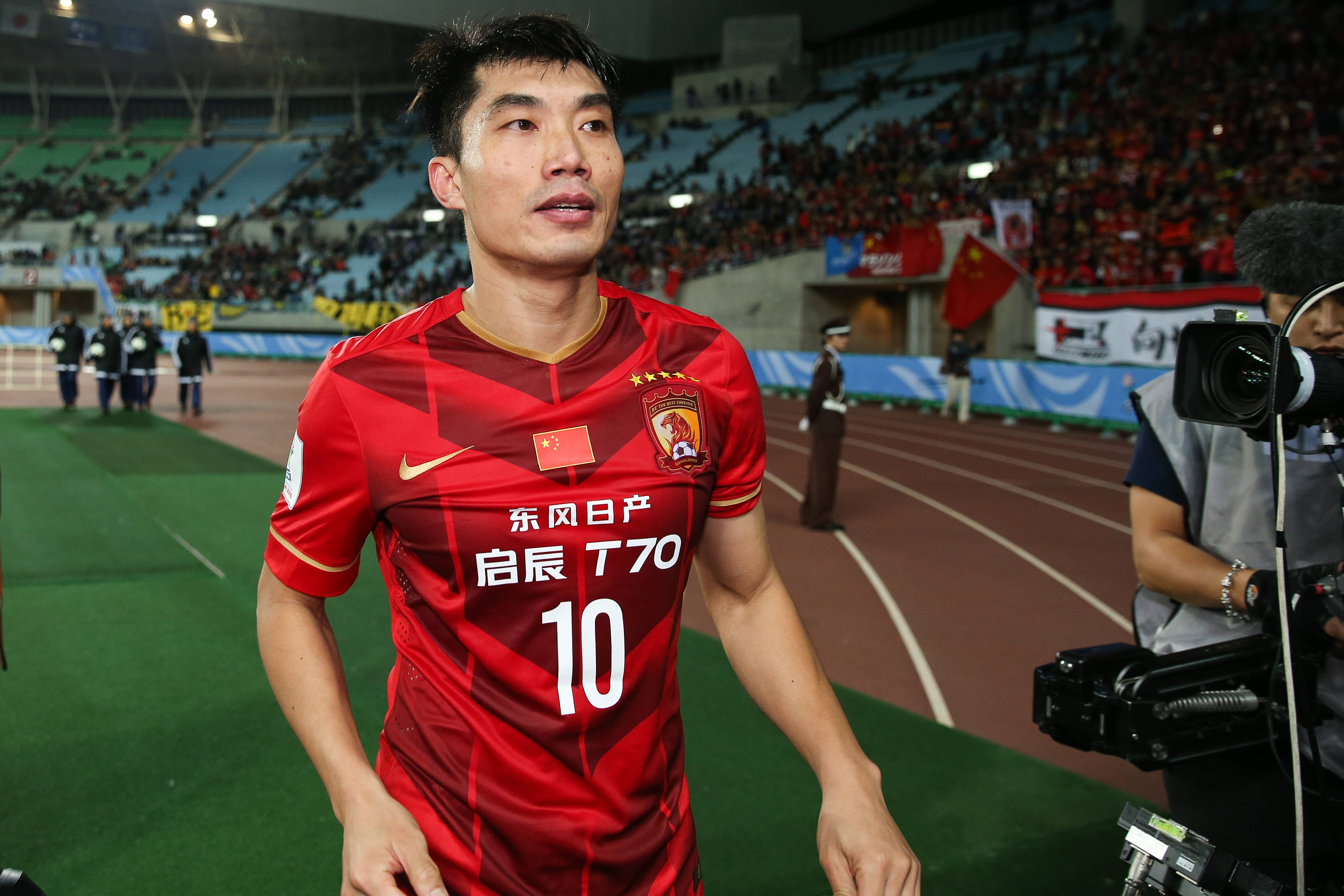郑智宣布退役只是时间问题 已拿到亚足联B级教练证