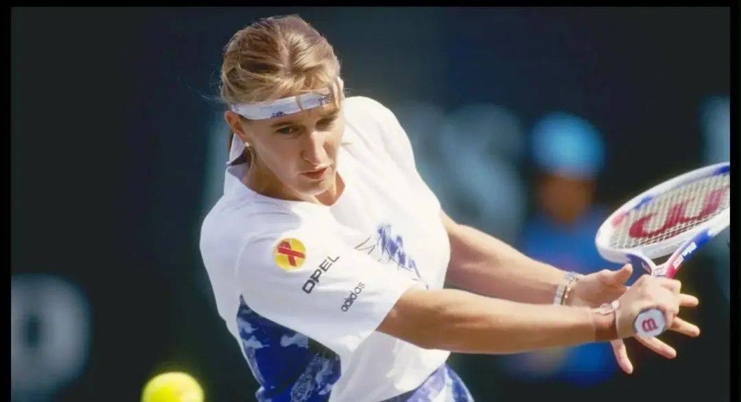 人生跌入低谷,这位网球名将告诉你应该怎样做_阿加西_格拉芙_大满贯