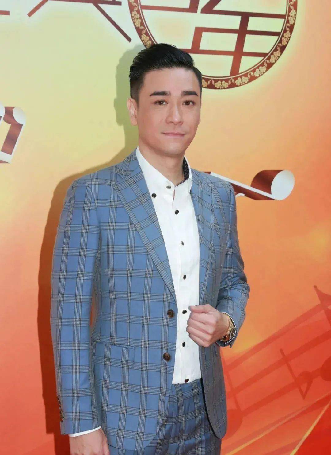 资深男星拒签tvb获全家支持:经济没问题_李忠希_观众_发展