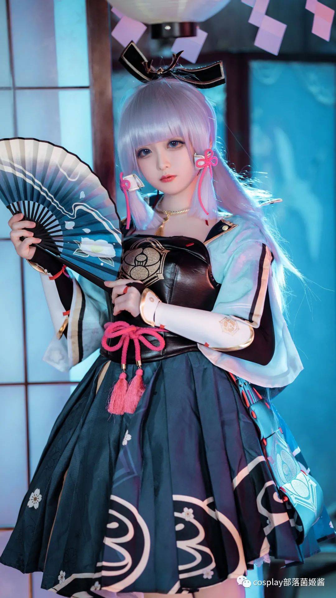 cos原神神里绫华cos正片小夜子